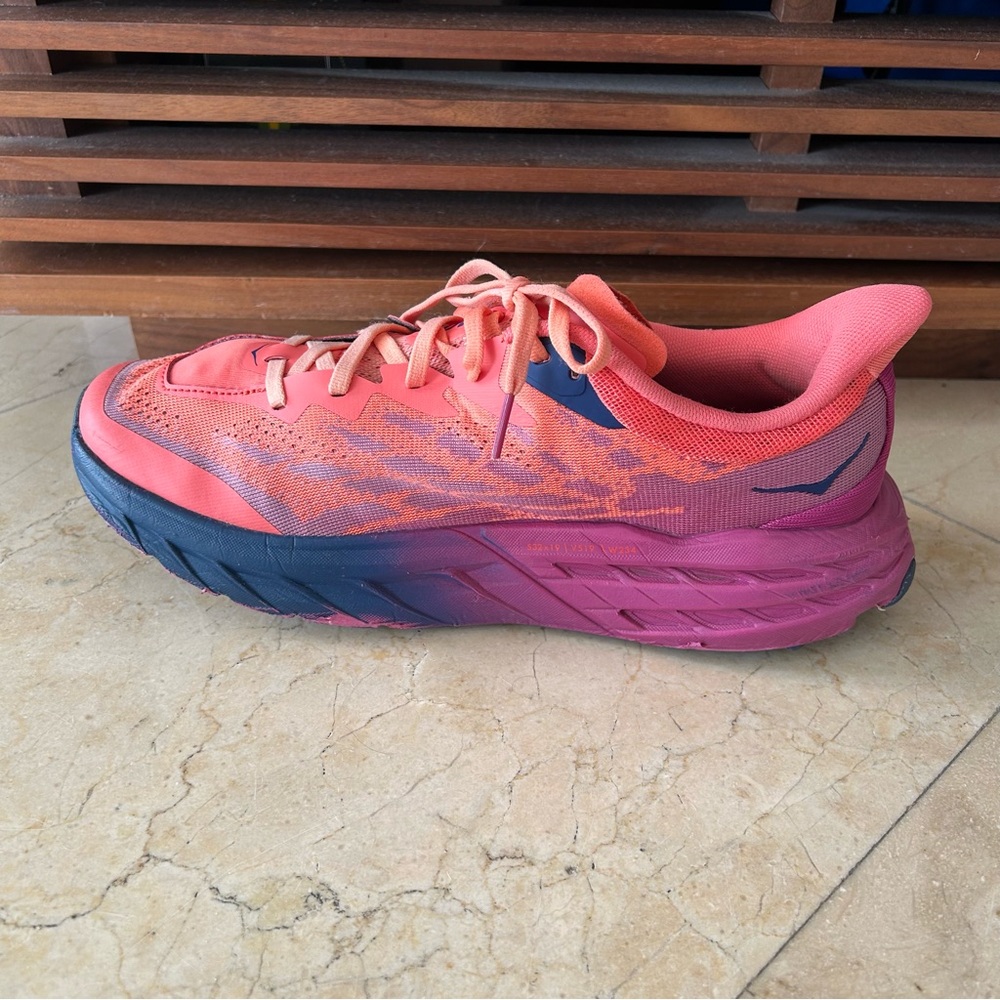 Hoka One One SpeedGoat 5 Sneakers - Picture 6 of 14